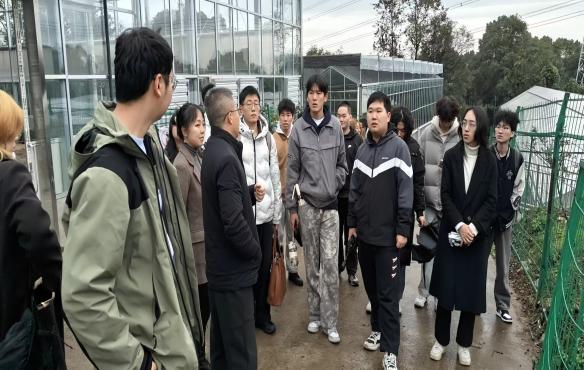 33a7ca6115487d9d1b59878157b01c48