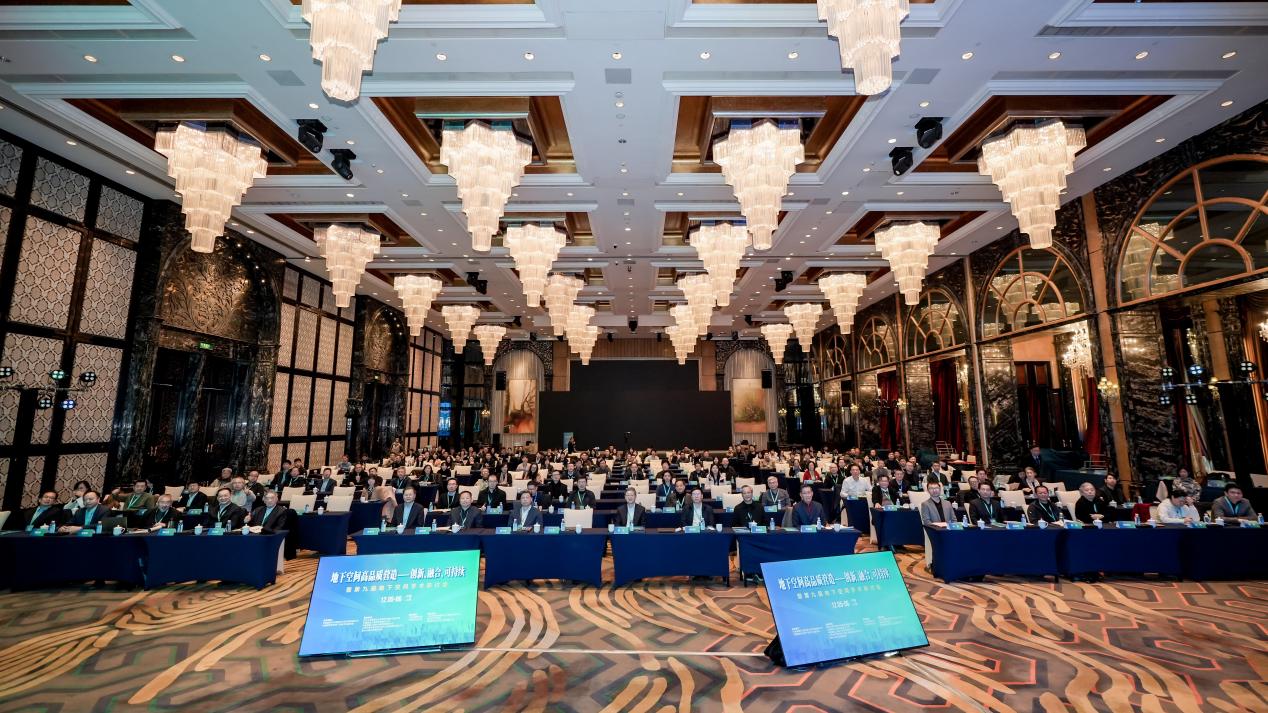 mmexporta81a22da85f0a42e0b56c5cb35e53b32_1765174