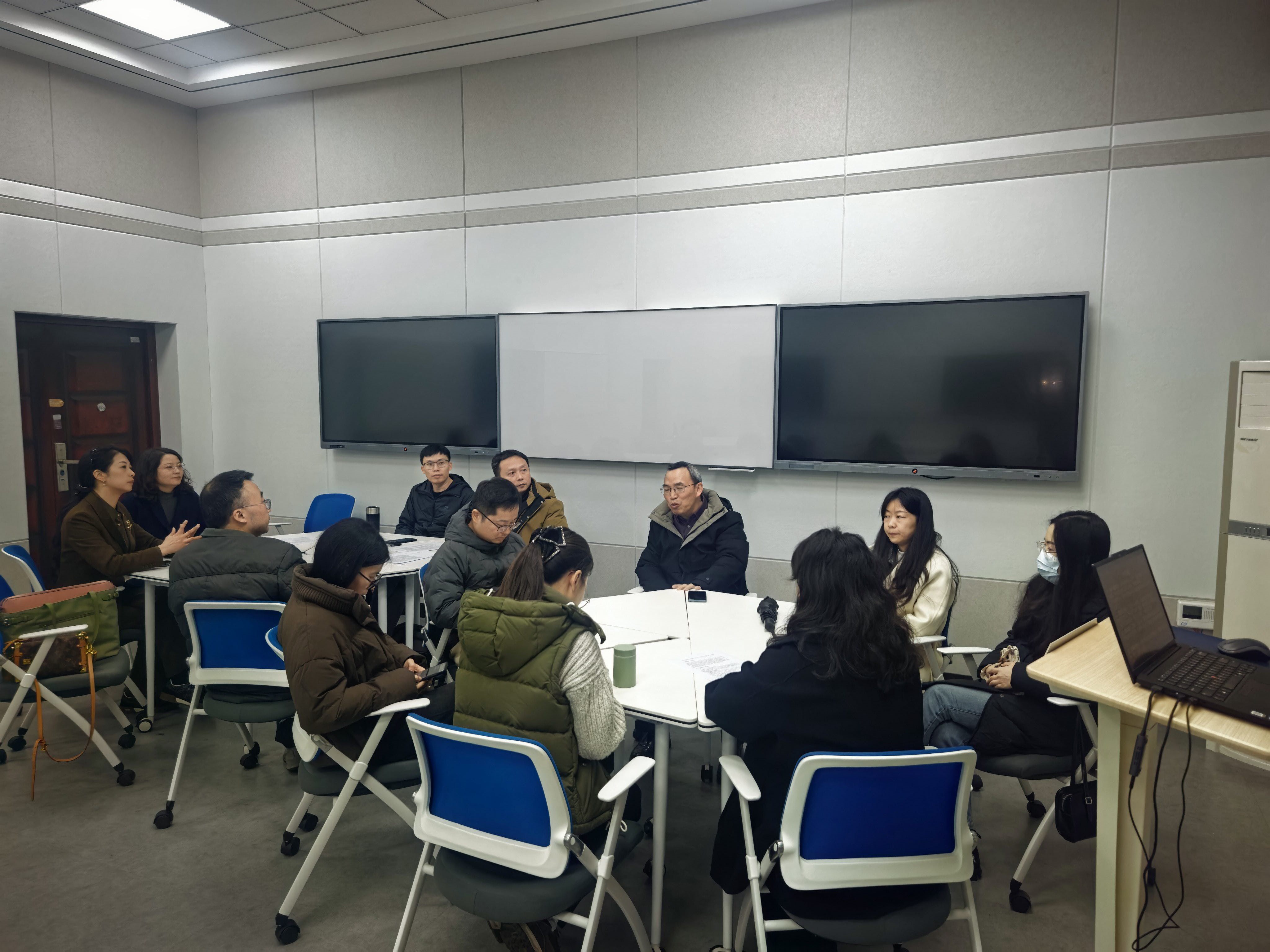 ea487273578042c993eb7d62268c475f